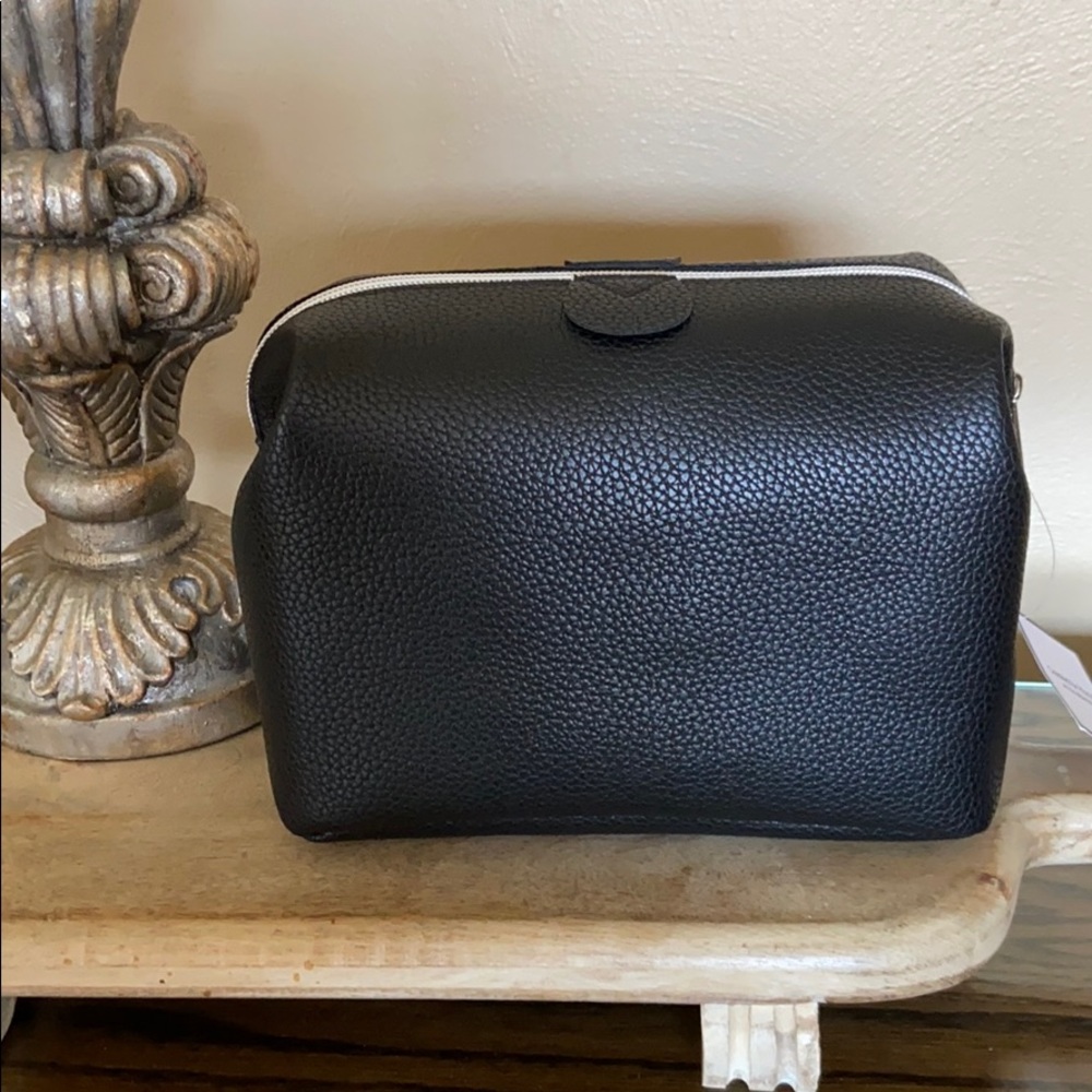 Travel bag